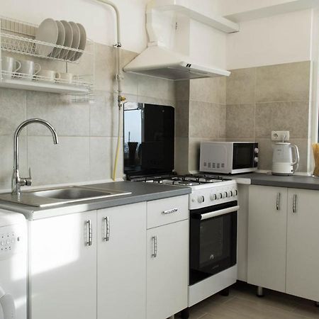 Cozy 2-Room Apartment On Zhvanetsky Boulevard Odessa Exteriör bild