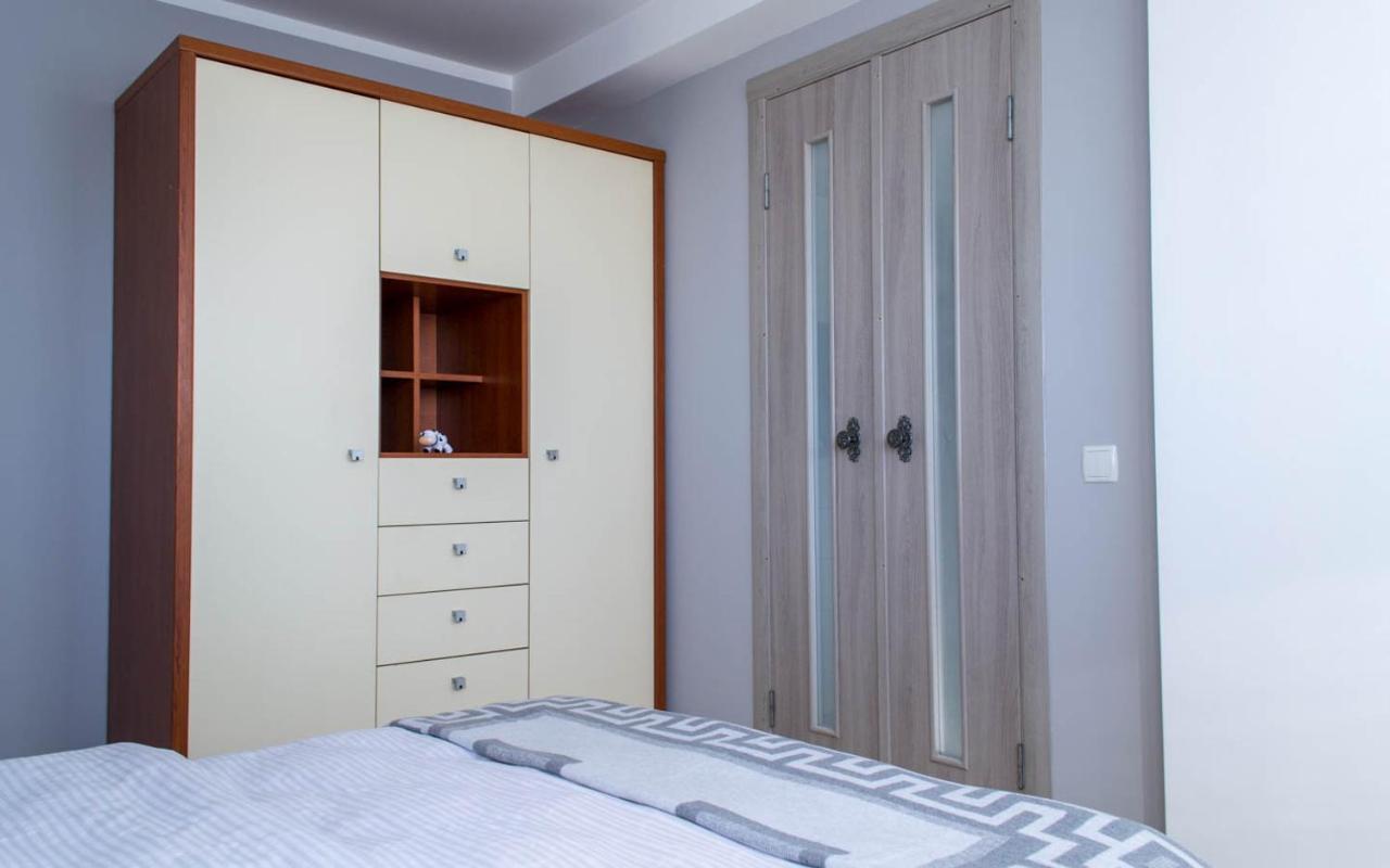 Cozy 2-Room Apartment On Zhvanetsky Boulevard Odessa Exteriör bild